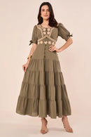 Vestido Midi em Marias com Guipir Floral Verde Militar