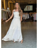 Vestido Feminino Longo e Detalhes Bordado