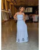 Vestido Feminino Longo e Detalhes Bordado